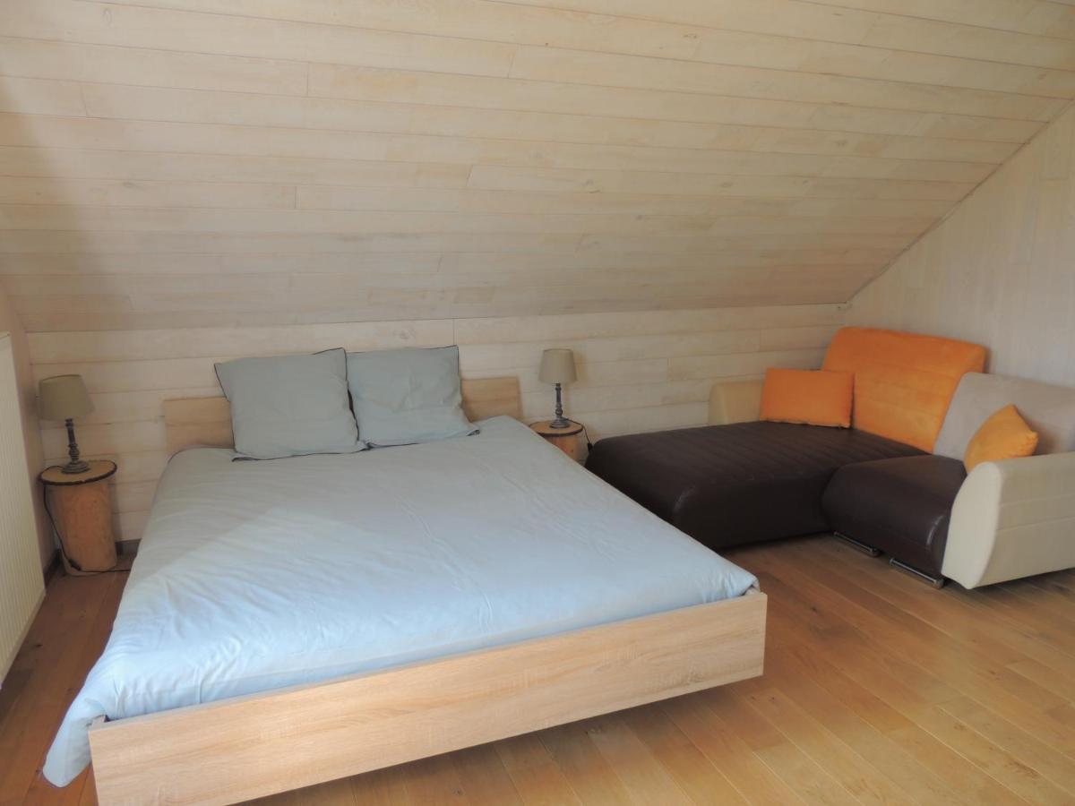 Auberge "La Fourchette Paysanne" Dochamps Екстер'єр фото